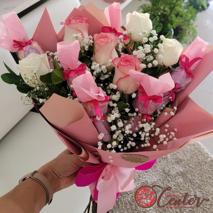 Buquê de Rosas cor de rosa e branca