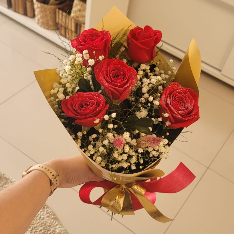 Buque de Rosas Vermelhas