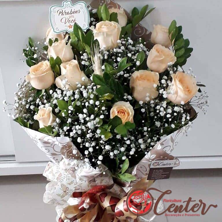 Buquê de Rosas Champanhe